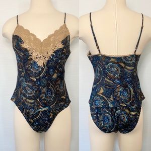 90s Victoria’s Secret Silky Satin Blue Paisley Lace Cami Panty Vintage 2PC Set